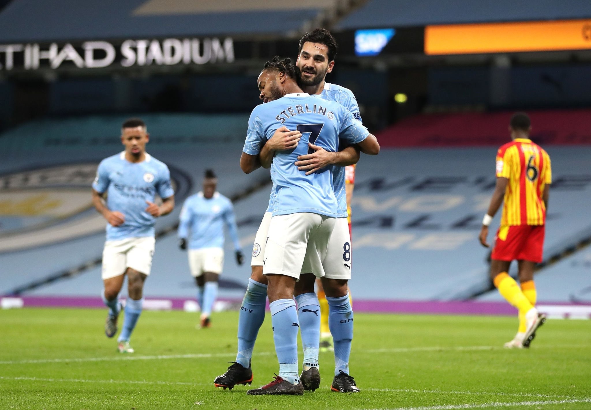 默契配合 默契配合